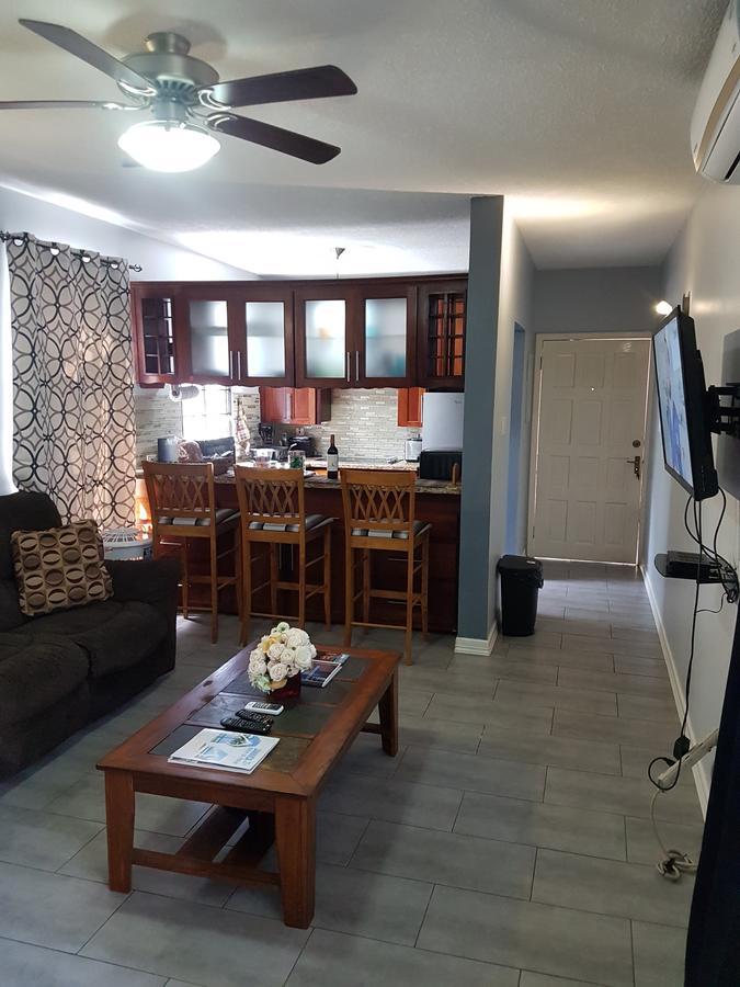 Apartamento Skycastle Oasis Ocho Ríos Exterior foto